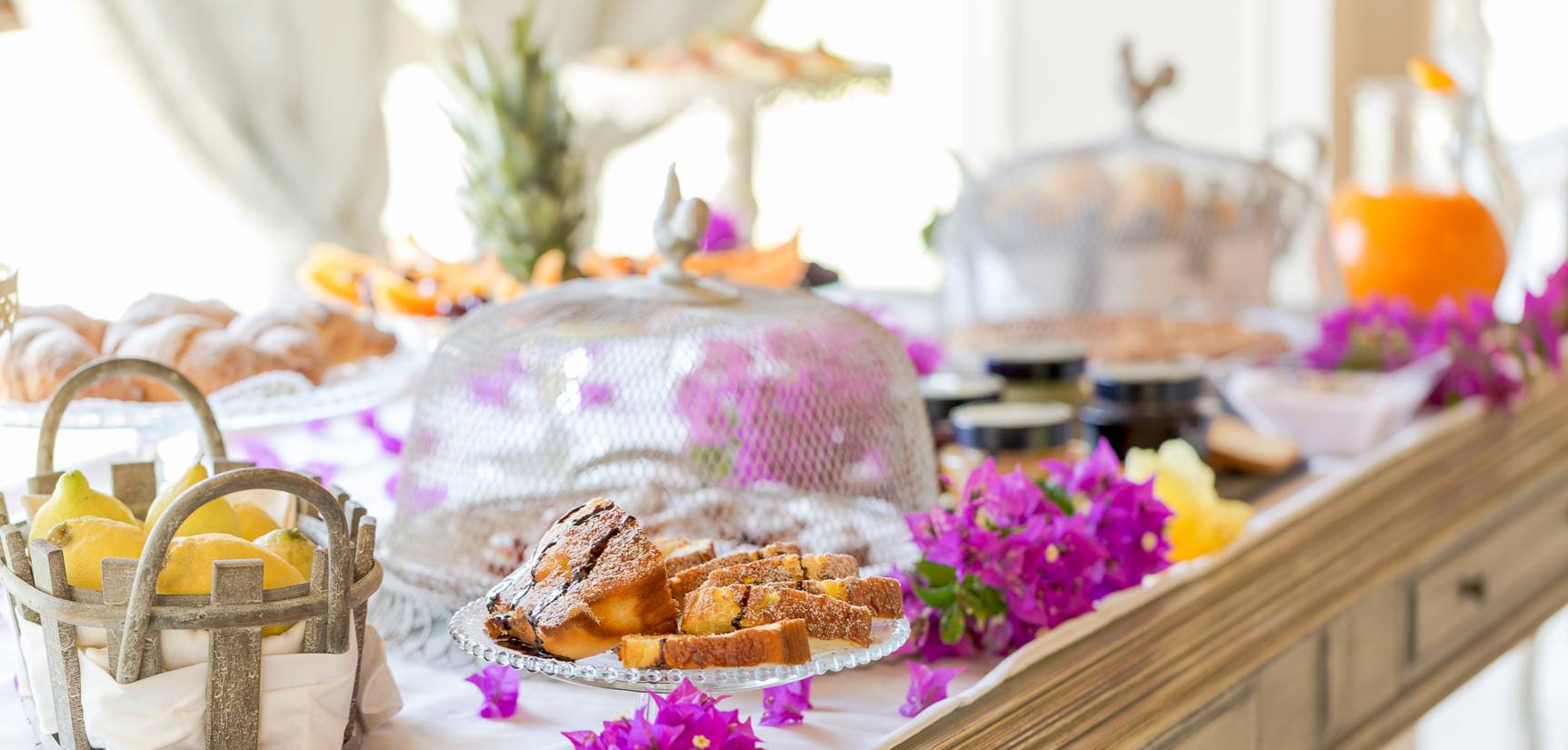 colazione con prodotti siciliani Hotel Villa Calandrino